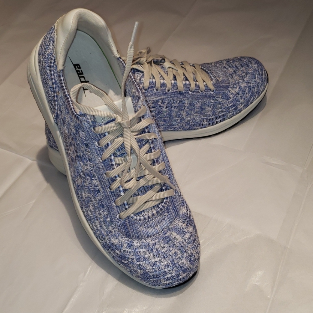 Earth NEW Knit Crochet Top Sneakers Women's 10M - Picture 5 of 13